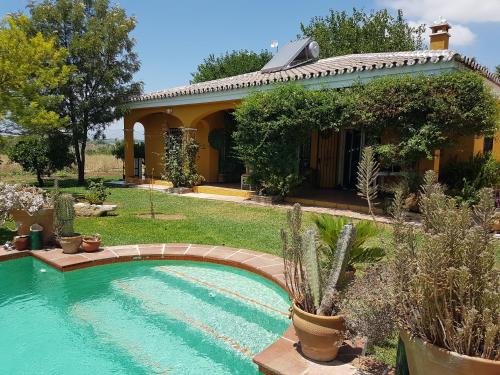  FINCA LA GALLINA BLANCA in Alhaurín el Grande