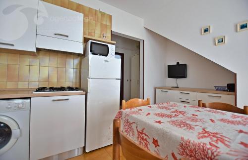 Two-Bedroom Apartment image 5