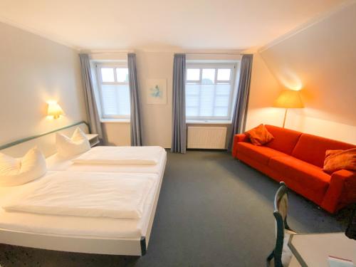 1 queen bed