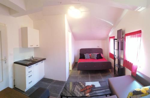  Gracia Apartments in Funtana