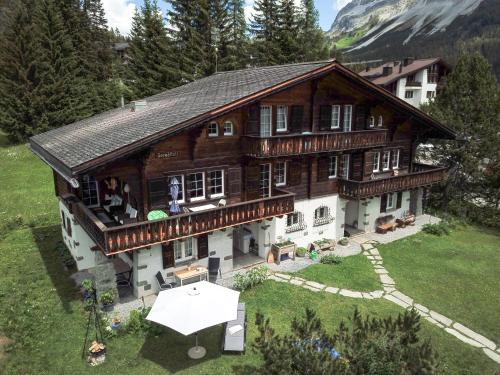  Haus Seemätteli, Unterkunft in Arosa