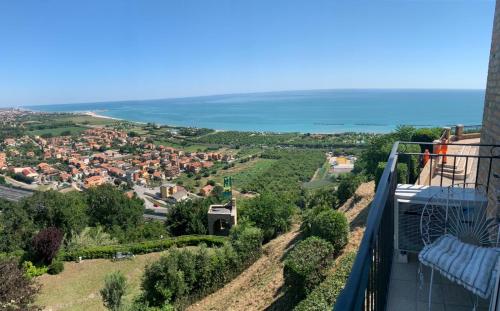 La Casa Di Torre Di Palme