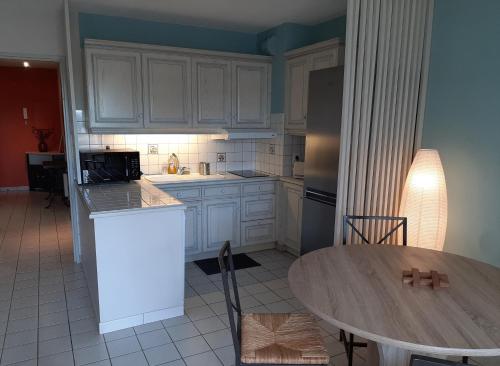 appartement tout confort,face a la mer,presque sur le port