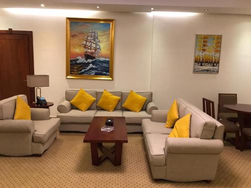 Shared lounge/TV area, VERTA Hotel in Airport Area