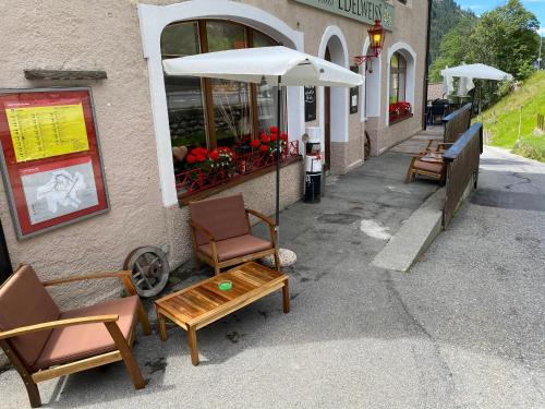  Gasthaus Edelweiss in Langwies