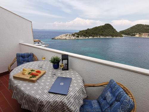  Apartments Marija in Lastovo