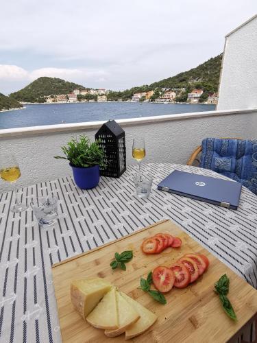 Apartments Marija in Lastovo