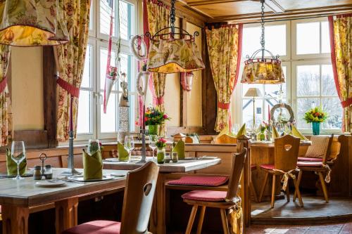 Romantik Hotel Knippschild - image 13