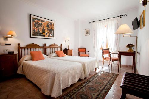 room detail thumbnail 1