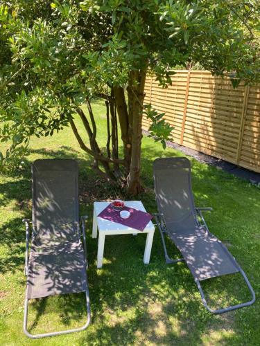 Le petit nid de chessy in Шеси