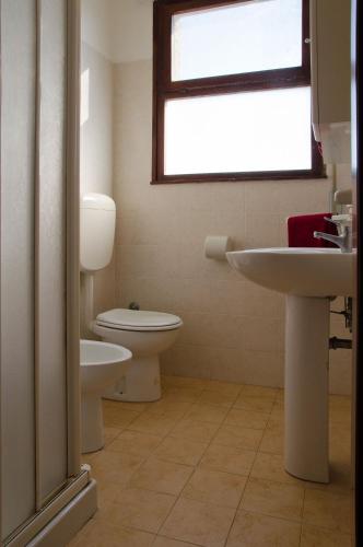 Villa Eden - Tap to explore photos