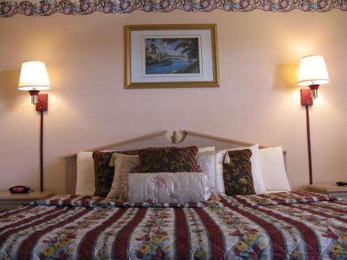 Seminole Inn