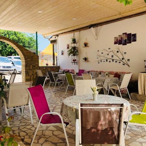 Side Evin Hotel - image 10