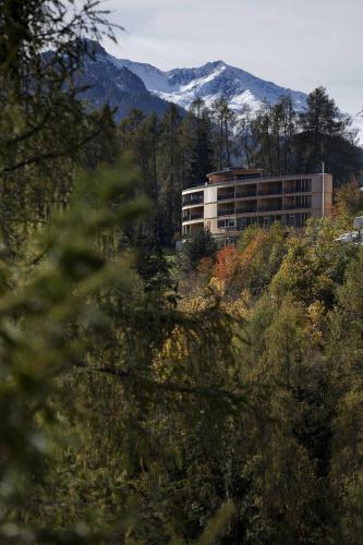 Hotel Arnica Scuol - Adults Only