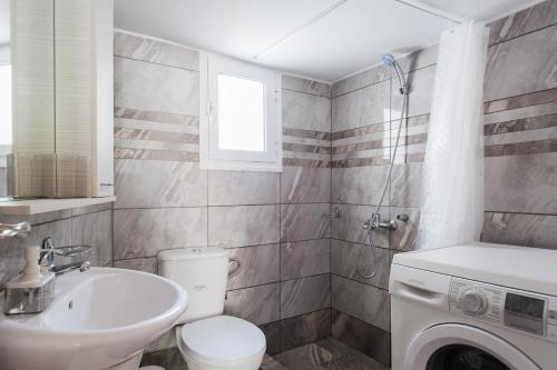 La casa di Plaka - image 9