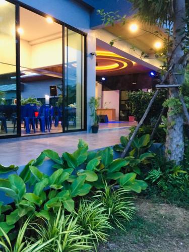 Meeting room / ballrooms, Mayor Hotel  Villa Cha Am in Cha Am Beachfront