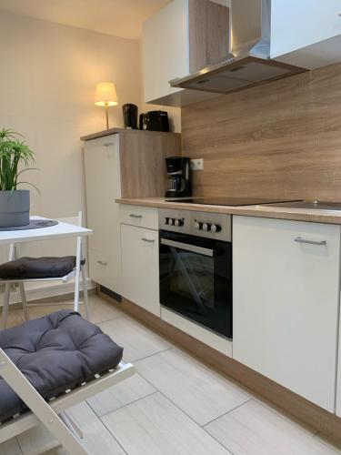 kuhinja, Ferienwohnung Felix in Friedrichstrasse