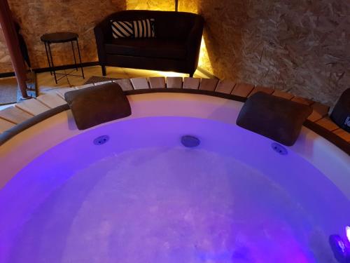 Au Soleil Vert - Chambre de charme avec spa et sauna privés photo 4