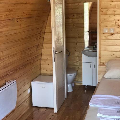Glamping Jezero - image 7