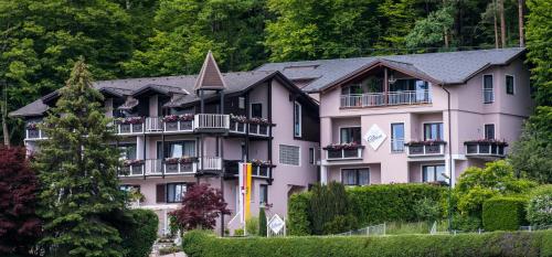   ELISABETH, Pension in Pörtschach am Wörthersee bei Klagenfurt