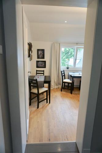 Privatzimmer Schönfelder, Düsseldorf (Foto 9)