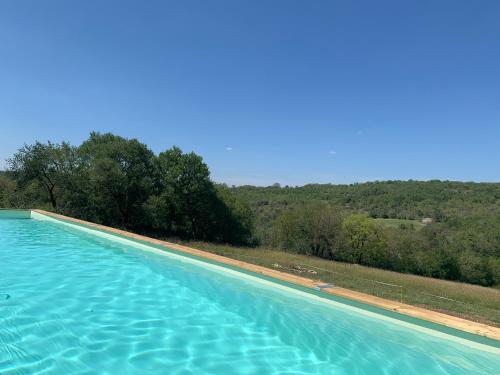 Peldbaseins, Pech Blanc, Charming BB in Southwest France in Calvignac
