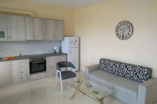 villa roses-mourteri in Euboea