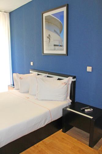 Superior Double Room image 9