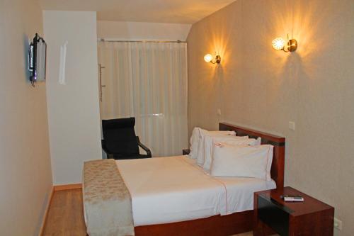 Superior Double Room image 4