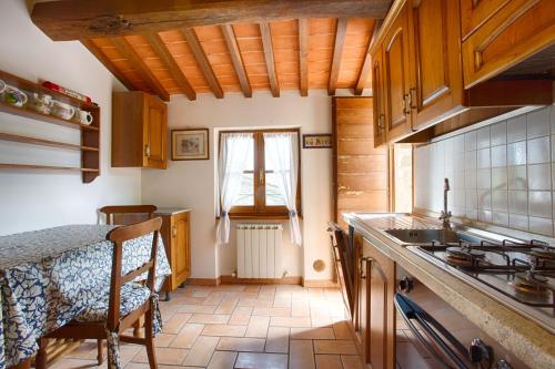 Apartment with Terrace image 3