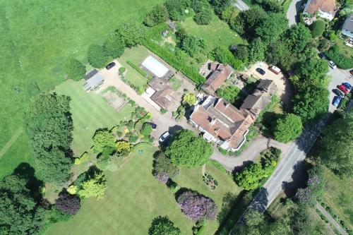 Wartling Place Country House 4