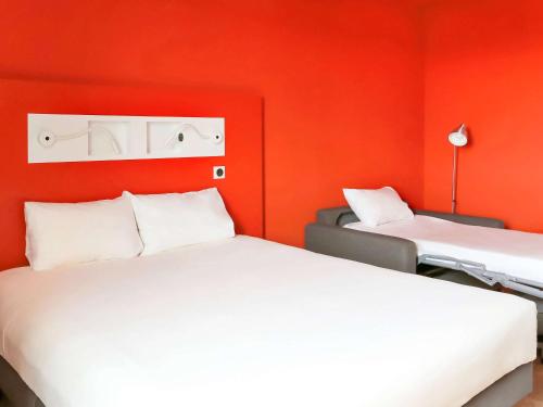 ibis budget Beauvais Aeroport