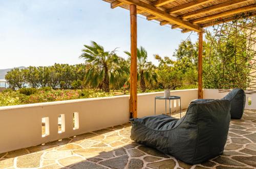 Alrededores, Calmea Seafront Residence - secluded beach in Ios