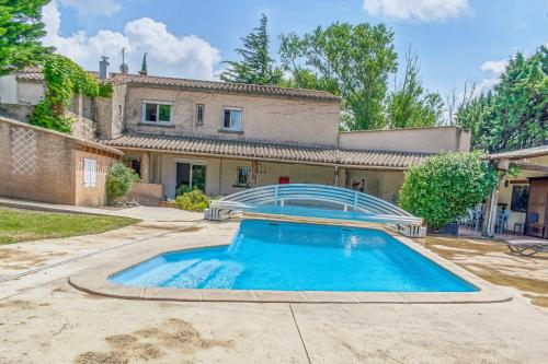 . Les Vignes de Carcassonne - Piscine et clim