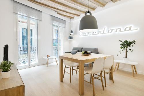  Ola Living Santa Anna, Pension in Barcelona