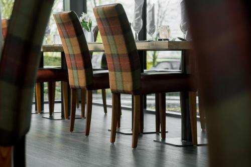 Stone House Hotel - image 4