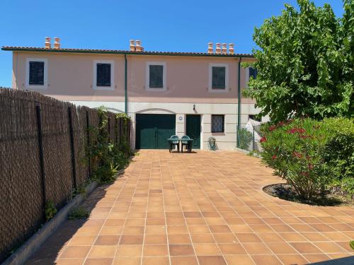Three-Bedroom Townhouse