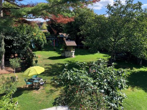  L'instant Au Présent in Beloeil