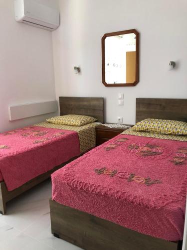 Chrysanthi’s - image 12