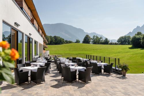 Restaurant, Klosterhof – Alpine Hideaway & Spa in Bayerisch Gmain
