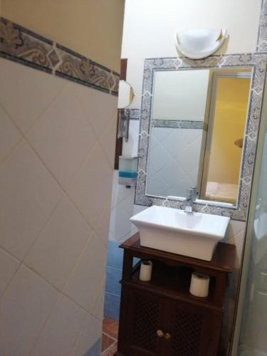 Apartamentos la Solana - Apartment - San Martín de Valdeiglesias