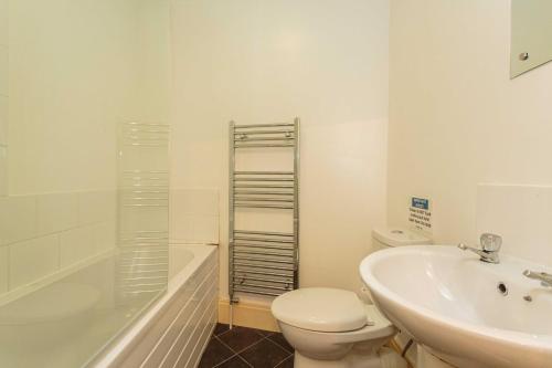 Cherry Property - Withnell Road - image 4