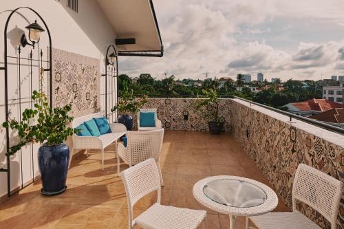 Balcony/terrace, Winner Inn in Bahan