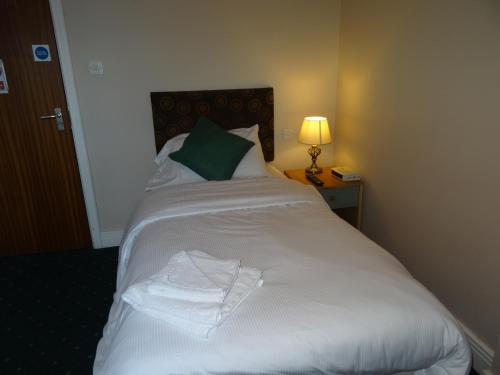 AJ Lodge - image 5