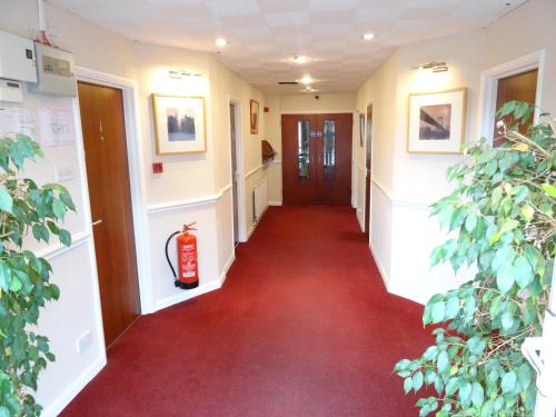 Facilities, AJ Lodge in Slough