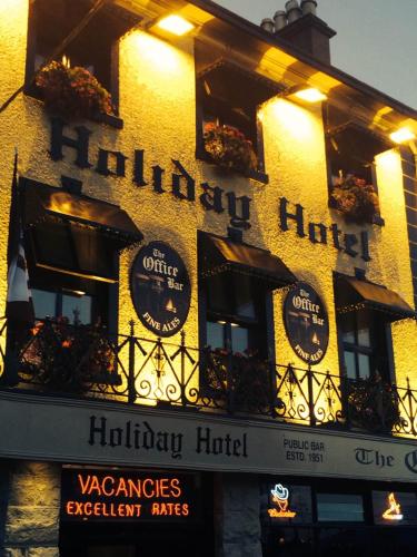 Holiday Hotel - image 7