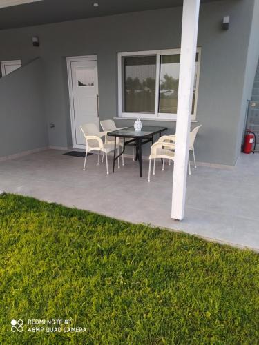 ONAR by the sea Luxurious Apartments, Flogita (Foto 9)