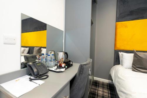 42 Apart-Hotel
