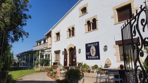   Restaurant El Bosc, Pension in Banyeres del Penedes