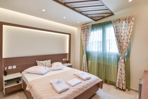 On Board Luxury Studios – Sarti, MO